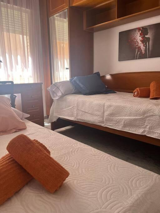 Apartamento Medina Azahara กอร์โดบา ภายนอก รูปภาพ